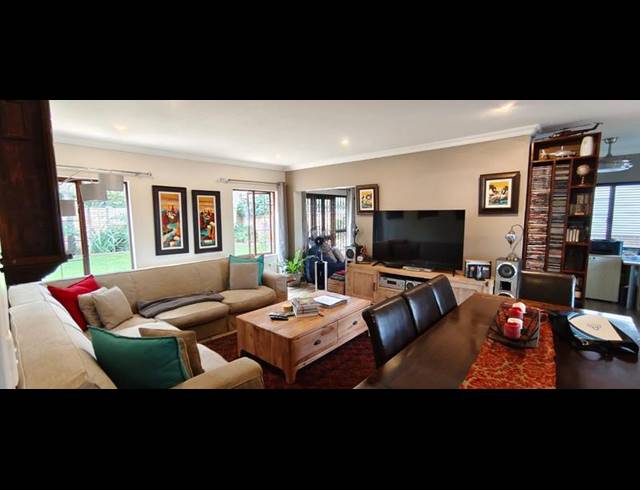 3 BEDROOM PROPERTY TO RENT IN AMBERFIELD RIDGE